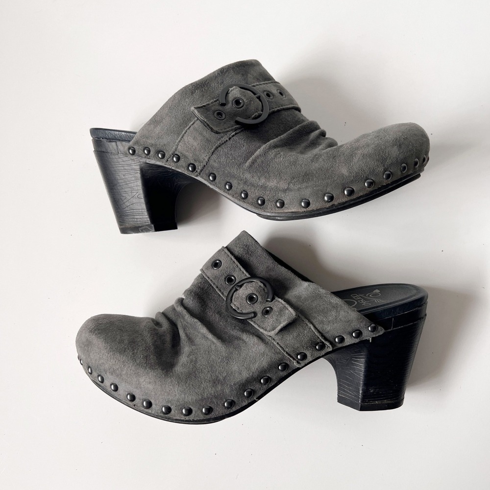 Vintage Y2K Dansko Clog Mules 39 8.5 Grey Suede Studded Heeled Boho Hippie Indie - Picture 2 of 9